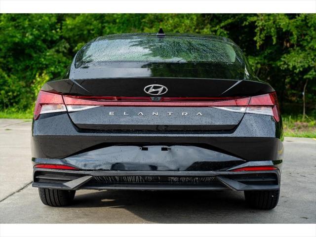 used 2022 Hyundai Elantra car, priced at $17,995