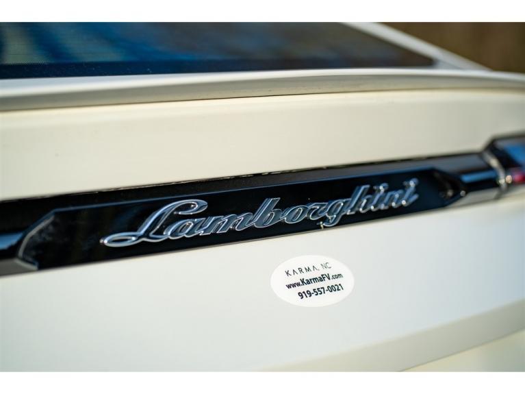 used 2022 Lamborghini Urus car, priced at $234,995