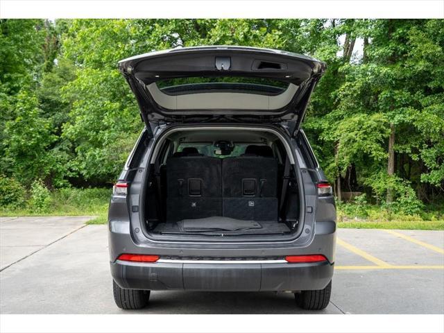 used 2023 Jeep Grand Cherokee L car, priced at $29,995