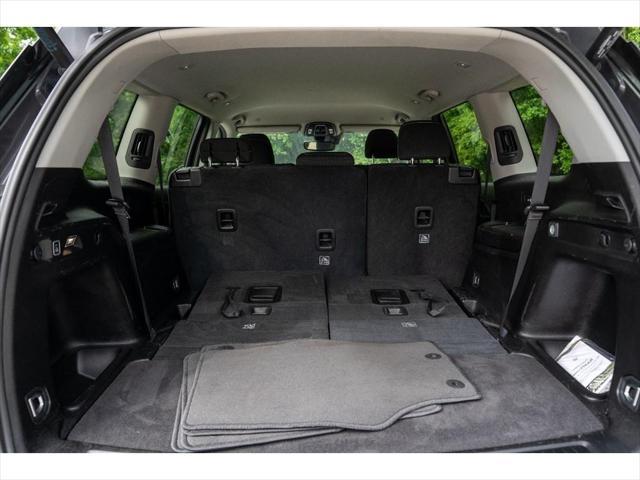 used 2023 Jeep Grand Cherokee L car, priced at $29,995