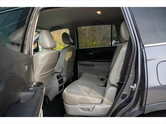 used 2019 Honda Pilot car, priced at $14,995