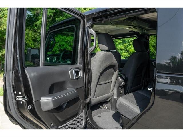 used 2023 Jeep Gladiator car, priced at $33,995