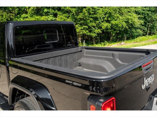 used 2023 Jeep Gladiator car, priced at $33,995