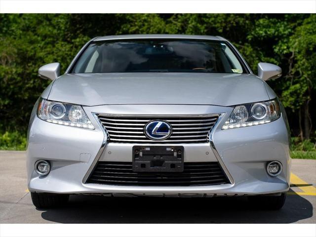 used 2014 Lexus ES 300h car, priced at $14,995