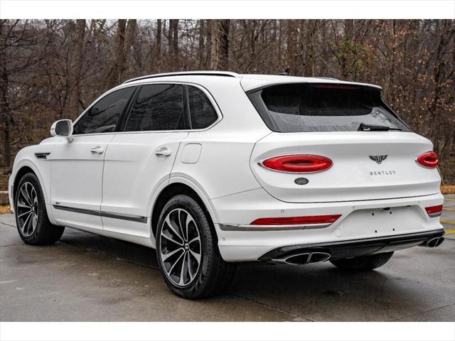 used 2021 Bentley Bentayga Hybrid car, priced at $119,995