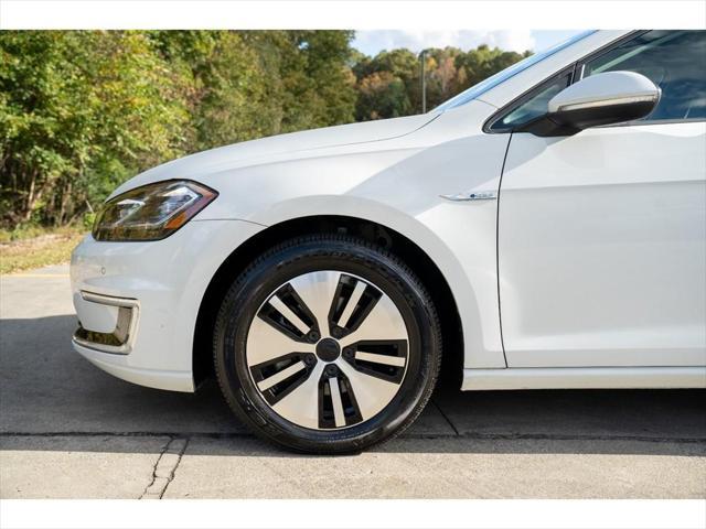 used 2017 Volkswagen e-Golf car, priced at $15,995