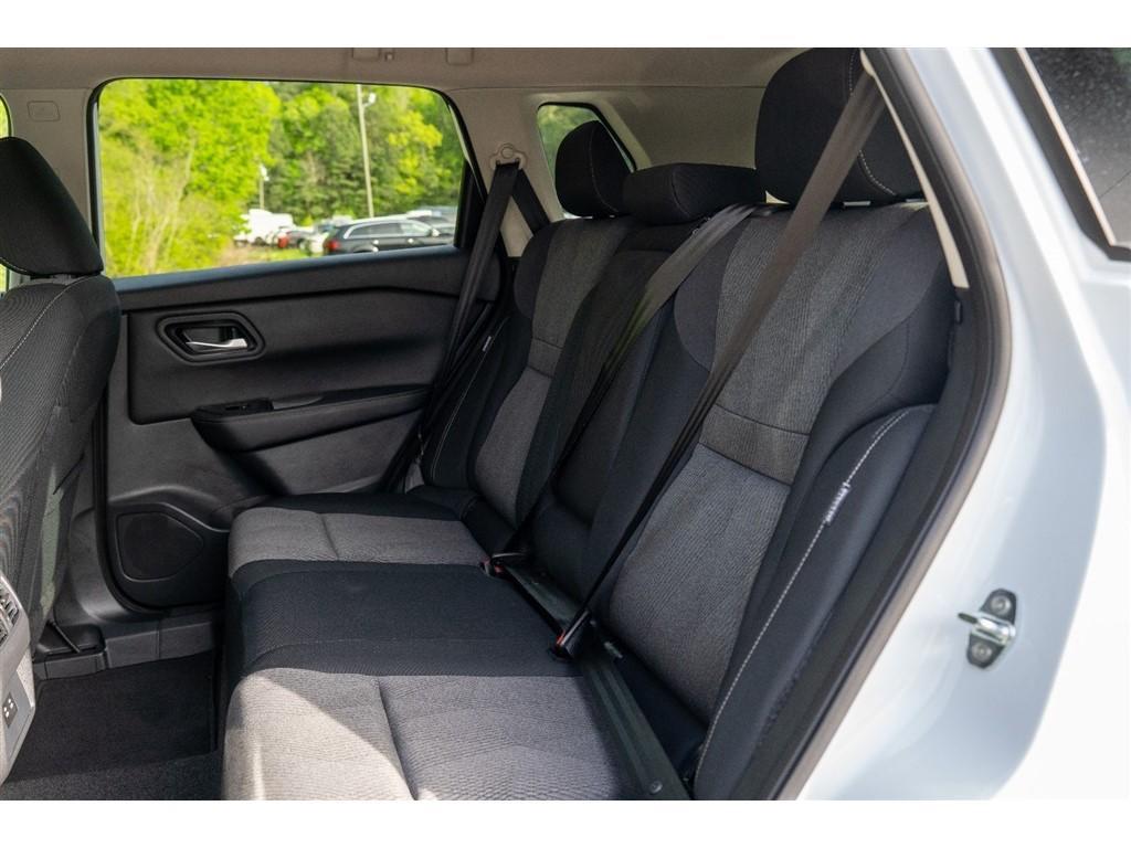 used 2024 Nissan Rogue car, priced at $27,995