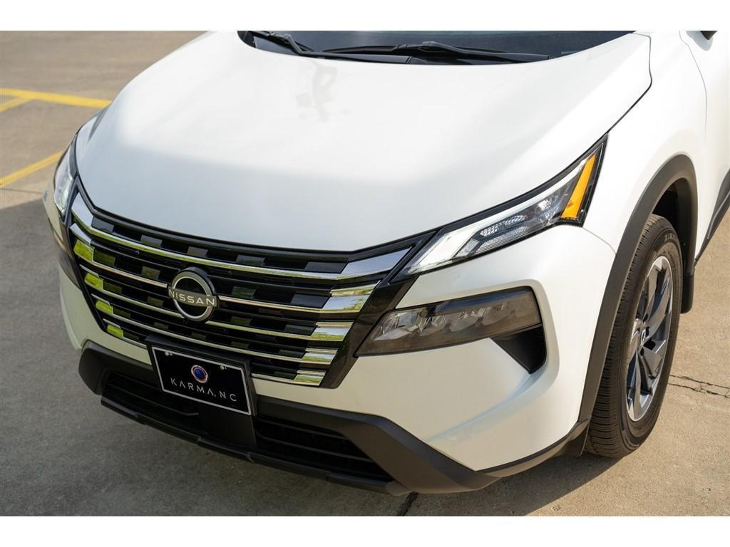 used 2024 Nissan Rogue car, priced at $27,995