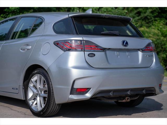 used 2015 Lexus CT 200h car, priced at $13,695