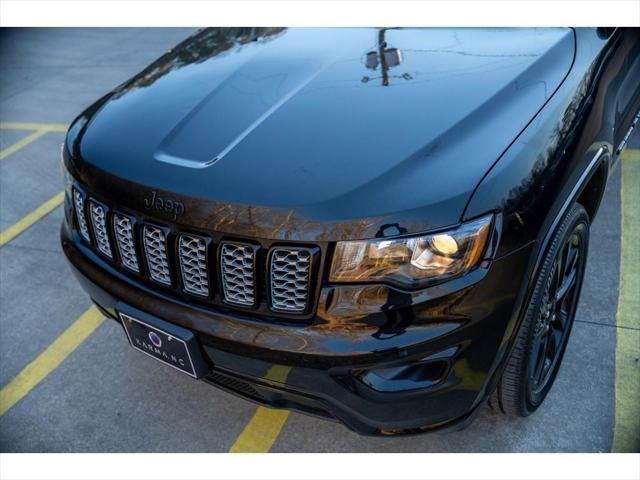 used 2020 Jeep Grand Cherokee car, priced at $17,995