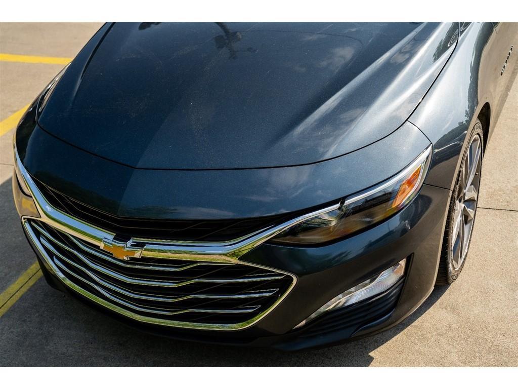 used 2021 Chevrolet Malibu car, priced at $14,995