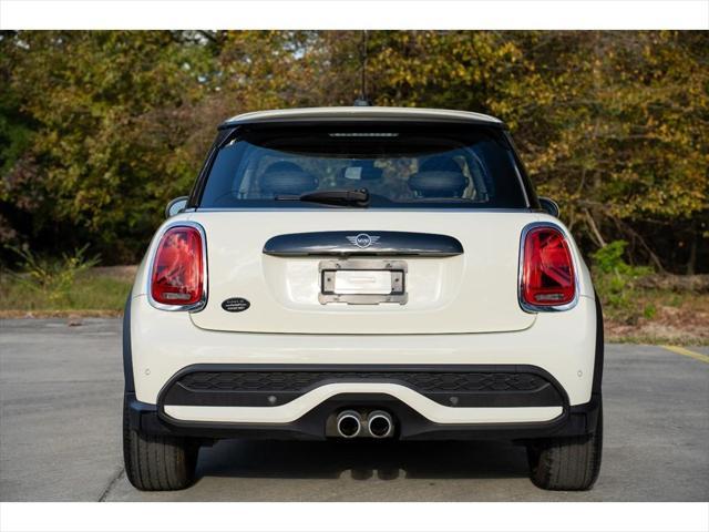 used 2022 MINI Hardtop car, priced at $23,895