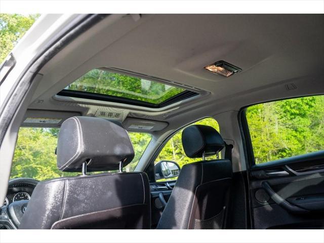 used 2016 BMW X4 car, priced at $15,995
