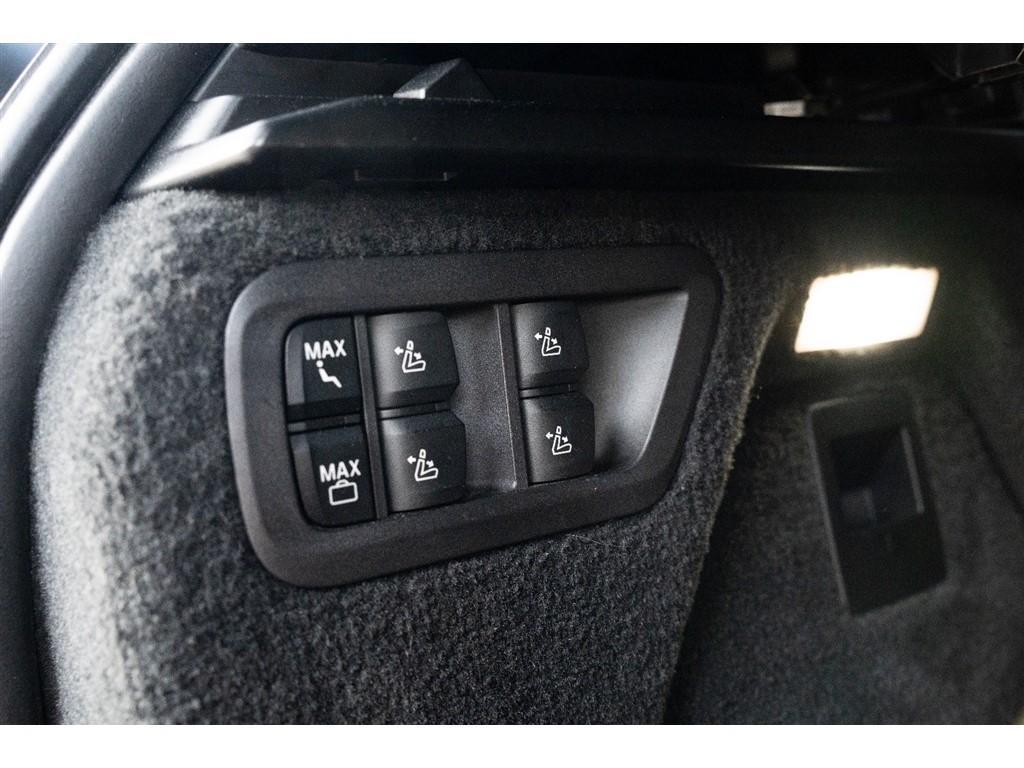 used 2022 BMW X7 car, priced at $42,995