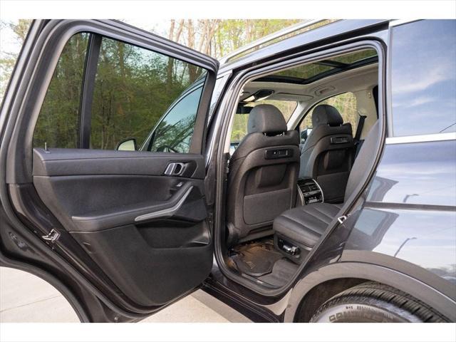 used 2022 BMW X7 car, priced at $47,995
