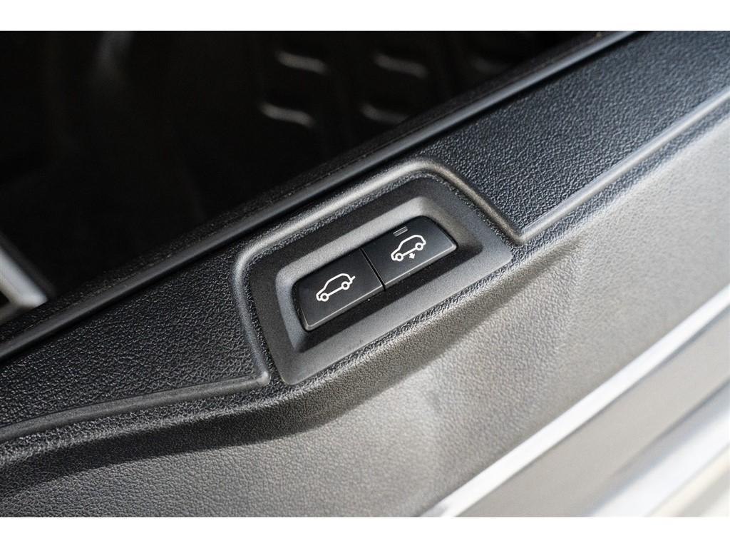 used 2022 BMW X7 car, priced at $42,995