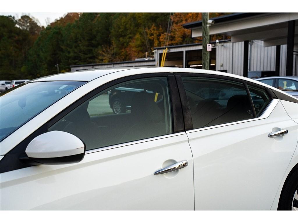 used 2022 Nissan Altima car, priced at $14,995