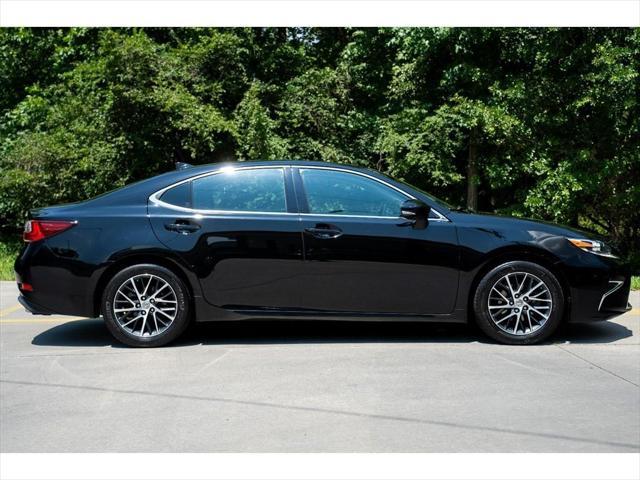 used 2017 Lexus ES 350 car, priced at $17,995