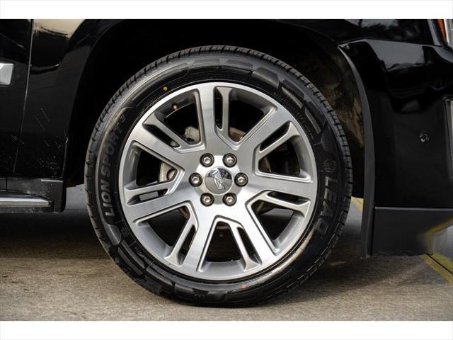 used 2019 Cadillac Escalade ESV car, priced at $28,995