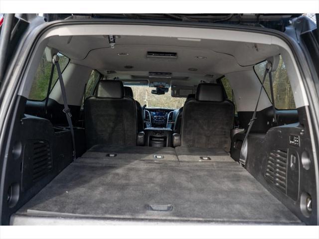 used 2019 Cadillac Escalade ESV car, priced at $28,995