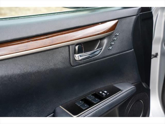 used 2016 Lexus ES 350 car, priced at $15,995