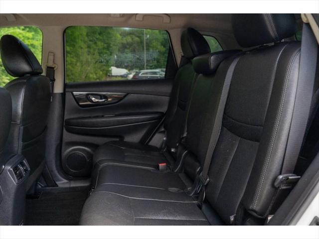 used 2020 Nissan Rogue car, priced at $18,995