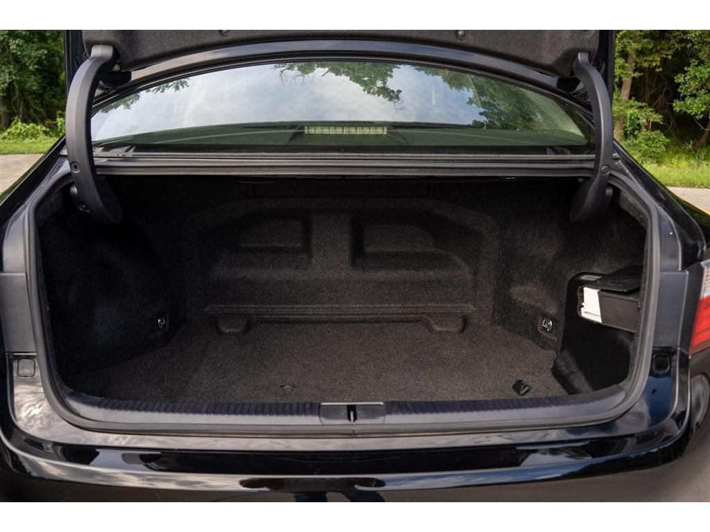 used 2013 Lexus ES 300h car, priced at $13,995