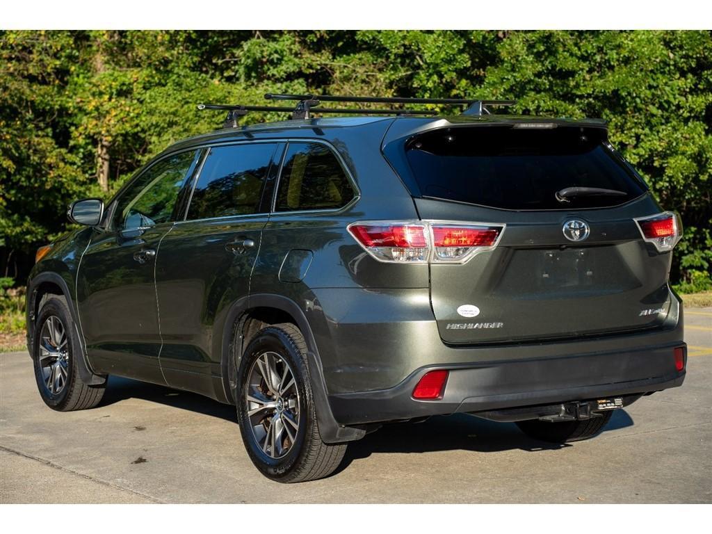 used 2016 Toyota Highlander car, priced at $18,995