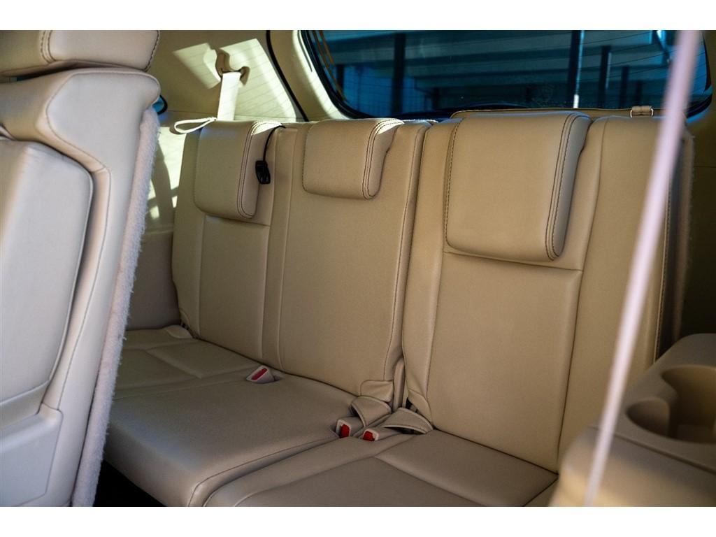 used 2016 Toyota Highlander car, priced at $18,995