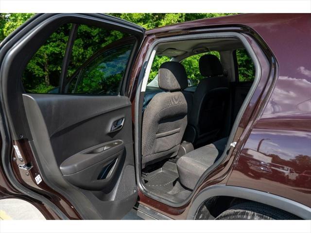 used 2020 Chevrolet Trax car, priced at $13,995