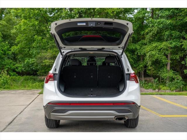 used 2023 Hyundai Santa Fe car, priced at $21,995
