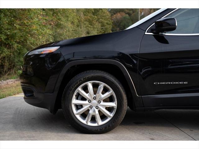 used 2017 Jeep Cherokee car, priced at $17,995