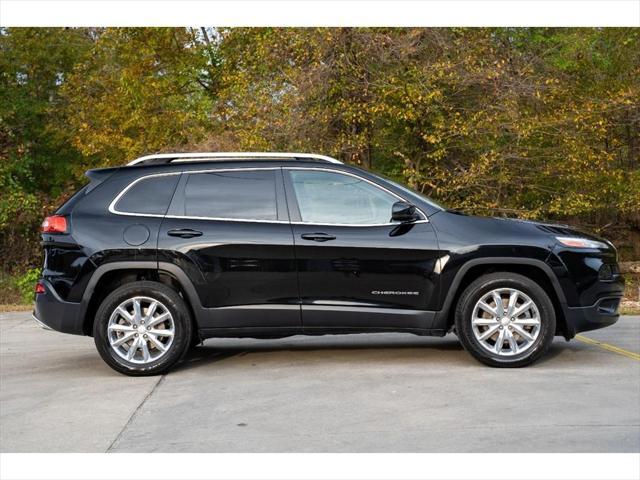 used 2017 Jeep Cherokee car, priced at $17,995