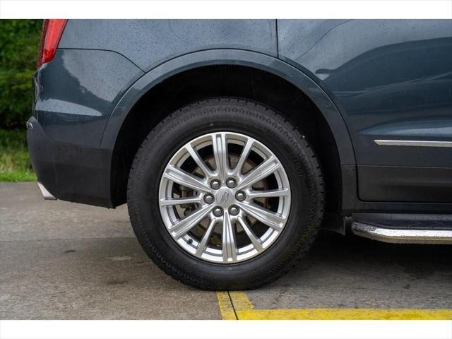 used 2019 Cadillac XT5 car, priced at $24,995