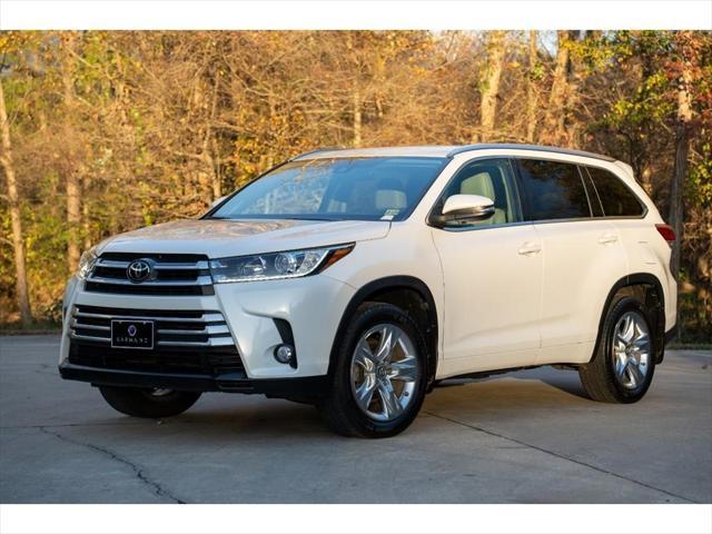 used 2017 Toyota Highlander car, priced at $23,995