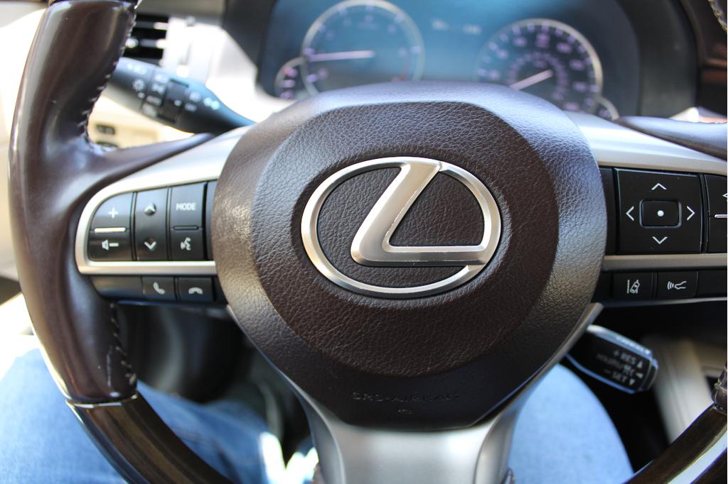used 2016 Lexus ES 350 car, priced at $15,000