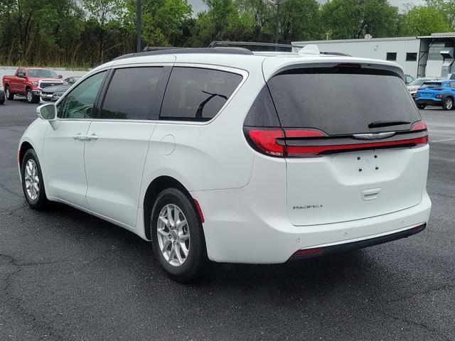 used 2022 Chrysler Pacifica car, priced at $25,932