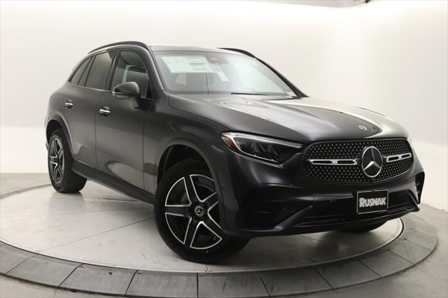 new 2025 Mercedes-Benz GLC 300 car, priced at $58,985