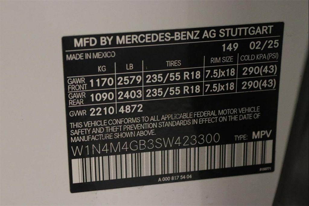 new 2025 Mercedes-Benz GLB 250 car, priced at $47,145