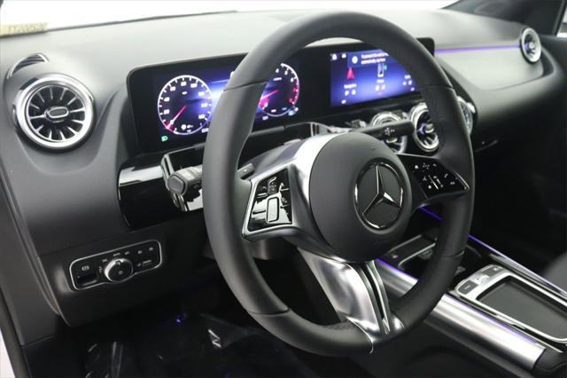 new 2025 Mercedes-Benz GLA 250 car, priced at $46,145