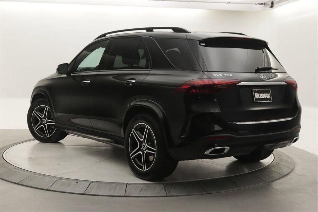new 2025 Mercedes-Benz GLE 450 car, priced at $80,145