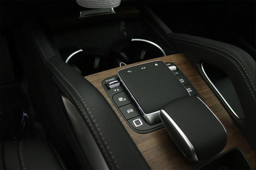 new 2025 Mercedes-Benz GLE 450 car, priced at $80,145