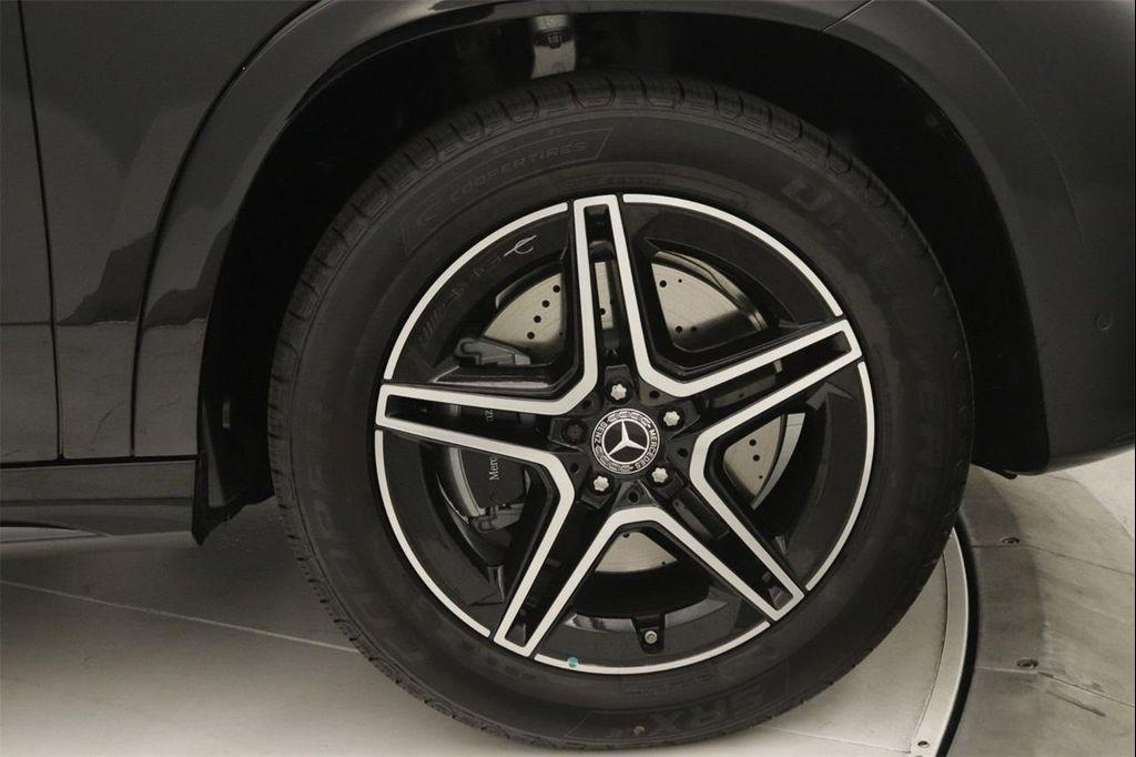 new 2025 Mercedes-Benz GLE 450 car, priced at $80,145