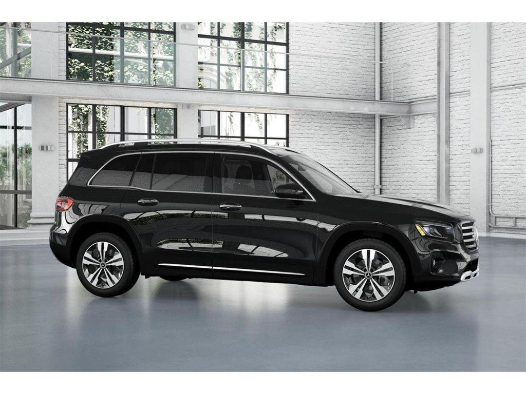 new 2025 Mercedes-Benz GLB 250 car, priced at $47,470