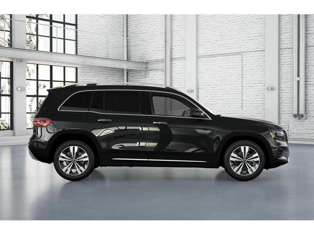 new 2025 Mercedes-Benz GLB 250 car, priced at $47,470