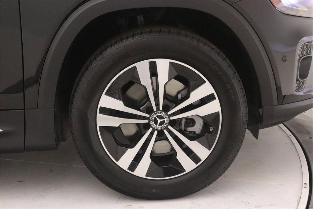 new 2025 Mercedes-Benz GLB 250 car, priced at $44,550