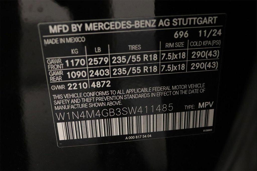 new 2025 Mercedes-Benz GLB 250 car, priced at $44,550