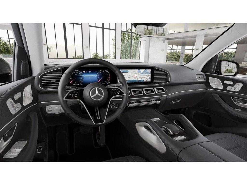 new 2025 Mercedes-Benz GLE 580 car, priced at $98,305