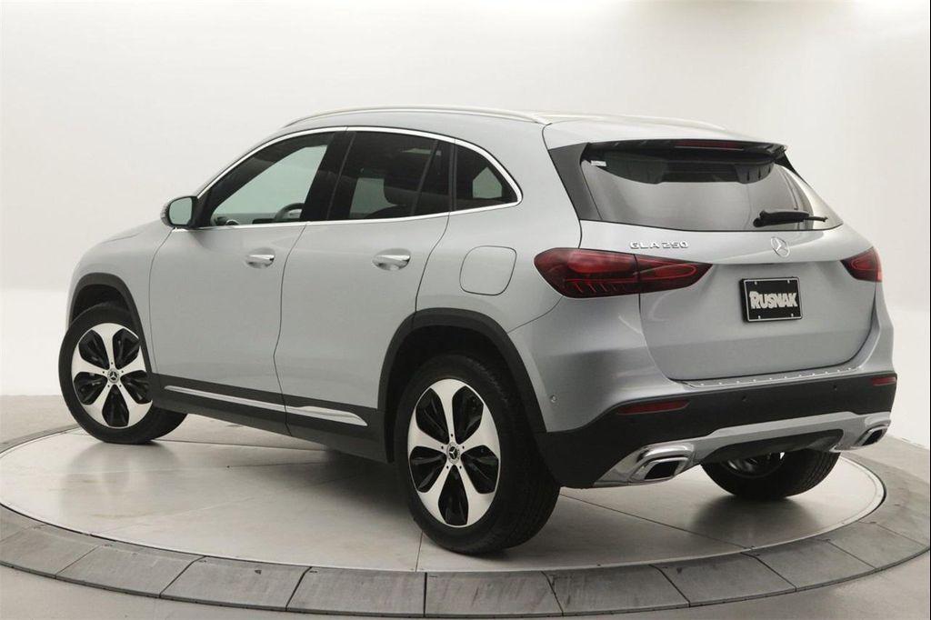 new 2026 Mercedes-Benz GLA 250 car, priced at $49,165