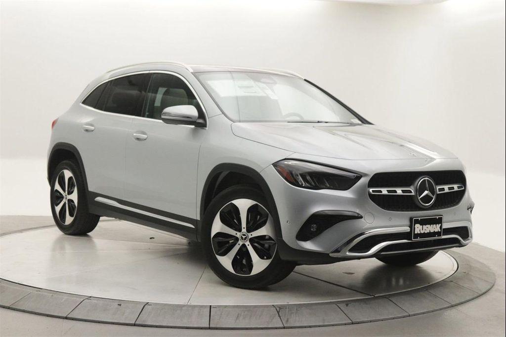 new 2026 Mercedes-Benz GLA 250 car, priced at $49,165